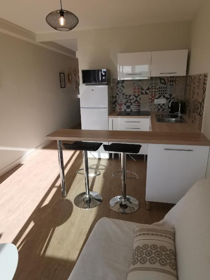 Appartement 1 Chambre + Parking A Deux Pas Des Plages Sete Exterior photo